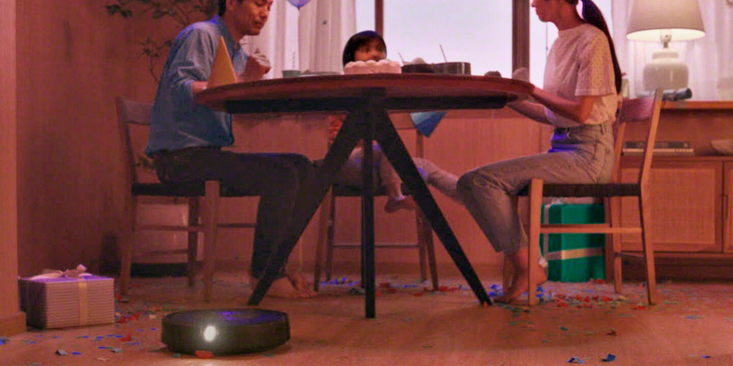 Roomba combo op een verjaardagsfeest